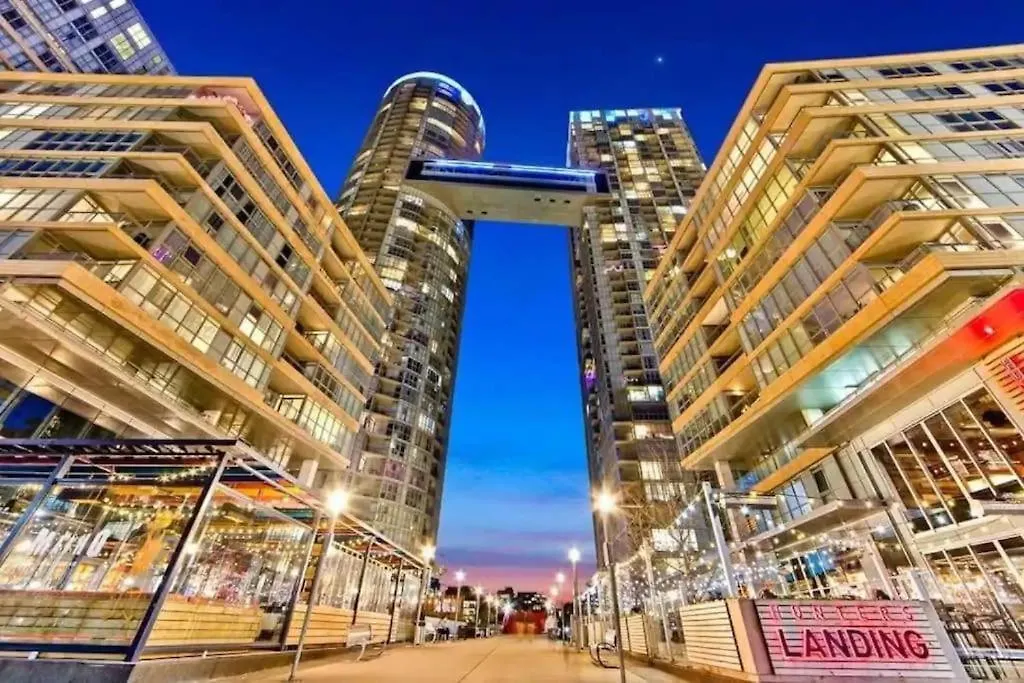 Stunning Luxurious Lakeview Condo By Cn Tower Toronto 0*,  Canada