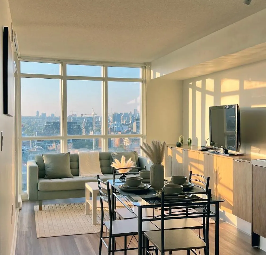 Appartement Stunning Luxurious Lakeview Condo By Cn Tower Toronto